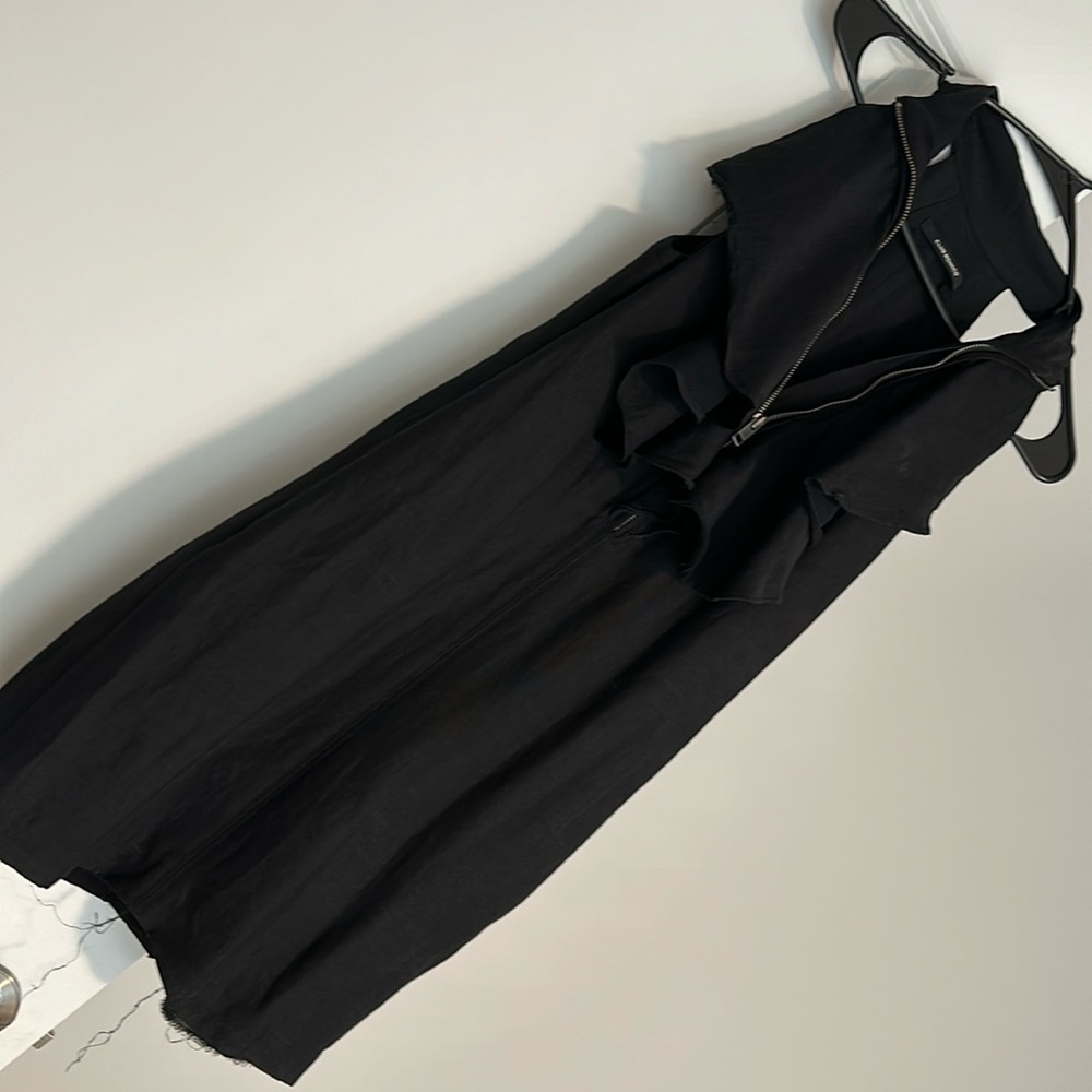 Club Monaco one size black ruffle zip dress